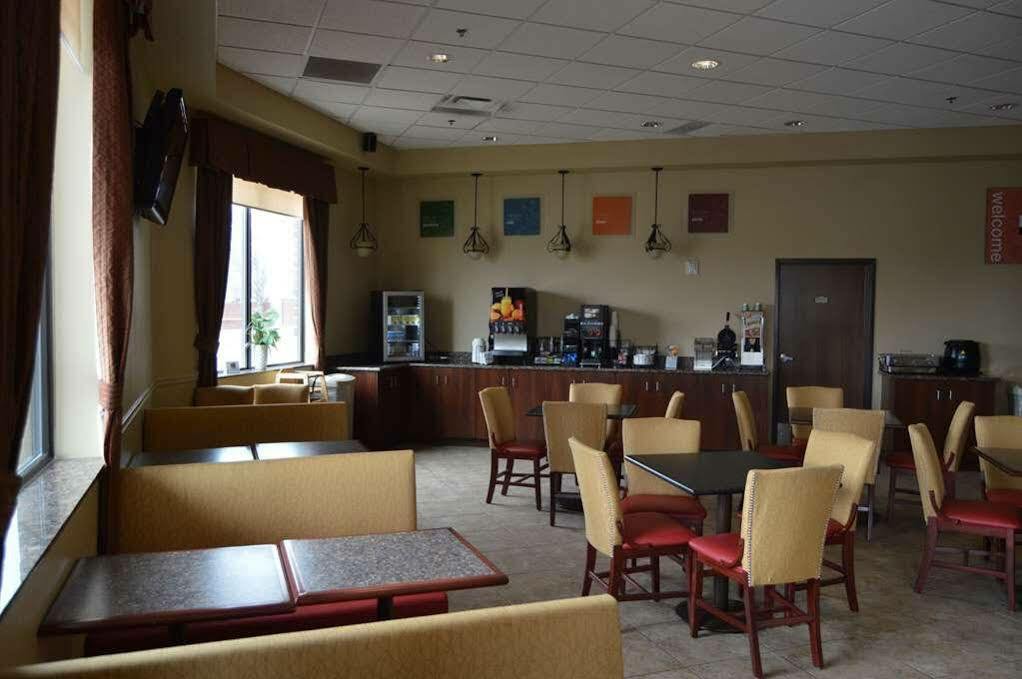 Radisson Hotel River Falls Extérieur photo